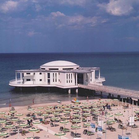 Hotel De La Ville Senigallia Exteriör bild